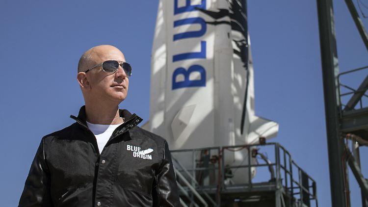 Bezos bringt 193 Milliarden Dollar auf die Waage.