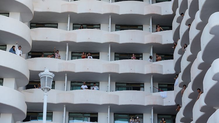 232 Schüler sollen in dem Hotel untergebracht worden sein.