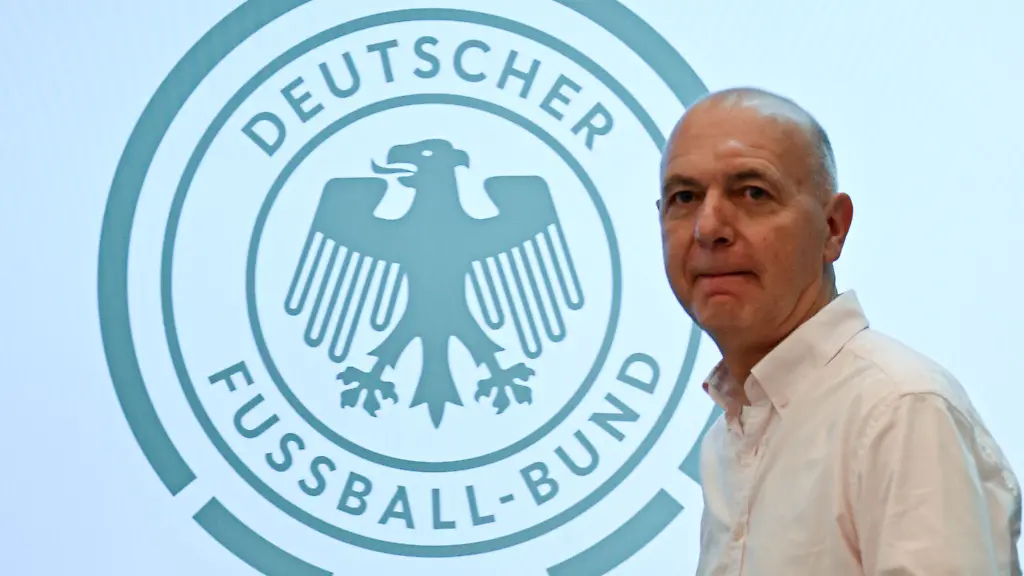 Der-Deutsche-Fussball-Bund-mit-Praesident-Bernd-Neuendorf-wird-fuer-eine-Vergabe-der-WM-2034-an-Saudi-Arabien-stimmen