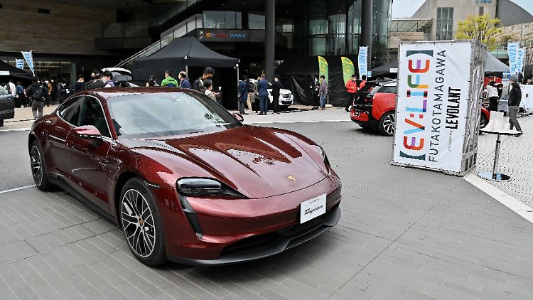 Der Fehler betrifft Modelle des Typs Taycan und Taycan Cross Turismo aus den Jahren 2020 und 2021.