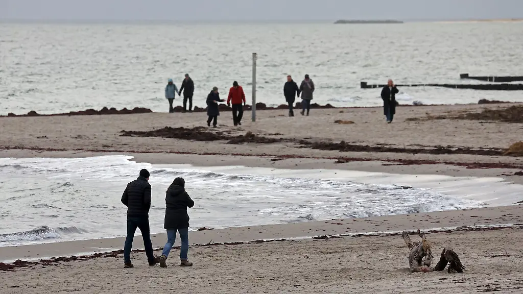 Die-Erwartungen-fuer-das-Jahr-2025-sind-bei-den-touristischen-Unternehmen-in-MV-tendenziell-eher-verhalten