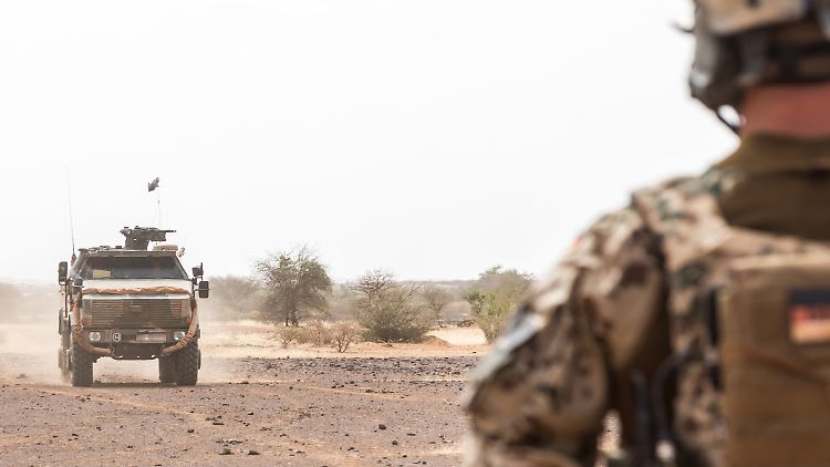 Die Bundeswehr beteiligt sich in Mali an einer UN-Mission und an einer EU-Ausbildungsmission.