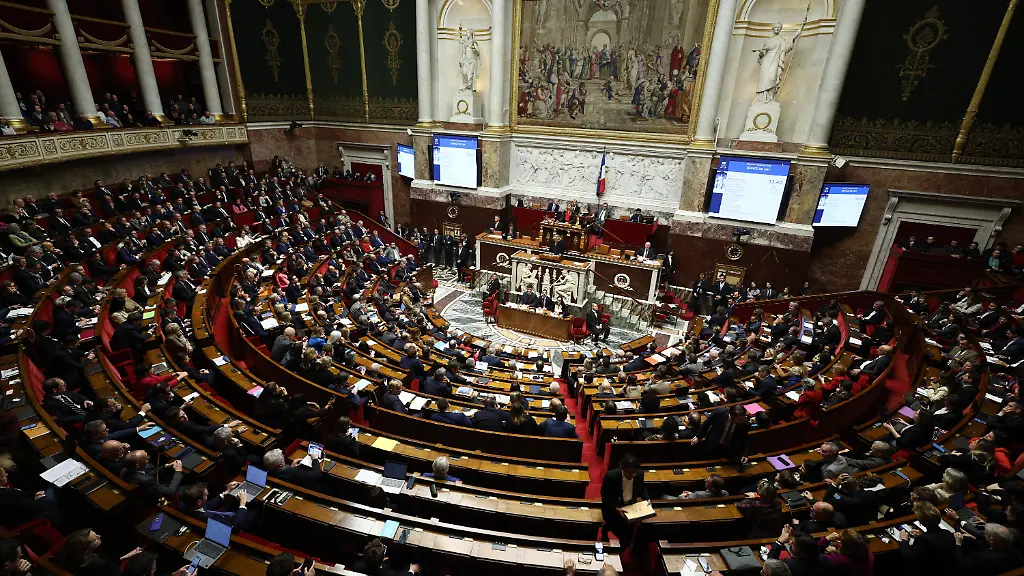 9832fb86c333124d8369ea14ee513f49