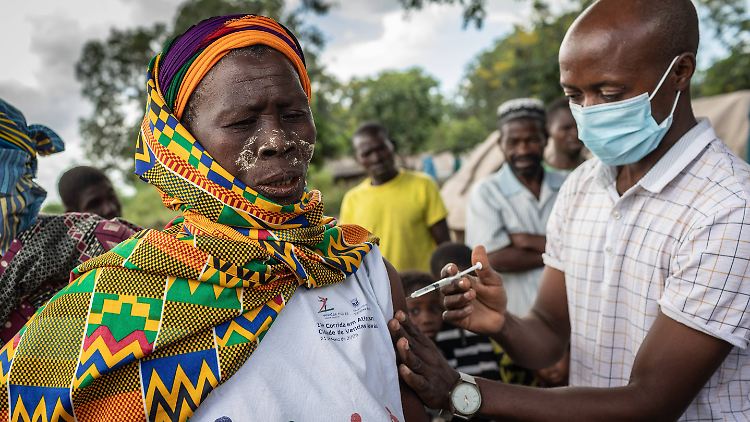 In ganz Afrika sind erst rund ein Prozent der Menschen komplett geimpft.