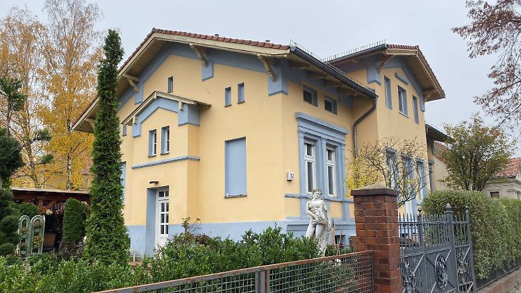 In der denkmalgeschützten Villa lebt ein Teil des Remmo-Clans.