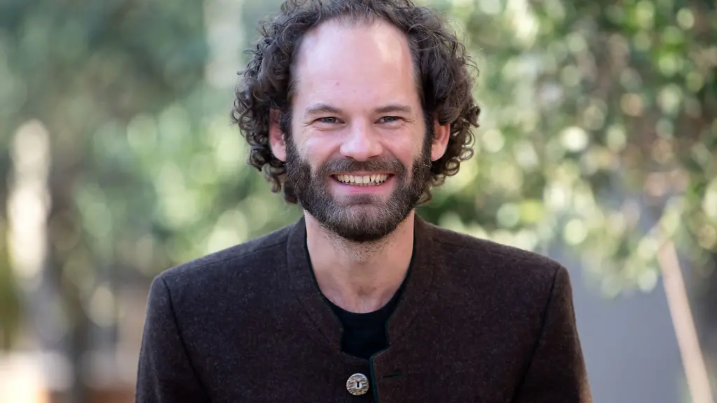 Am-12-Maerz-ist-es-wieder-so-weit-Dann-darf-Kabarettist-Maxi-Schafroth-auf-dem-Nockherberg-wieder-der-versammelten-Spitzenpolitik-die-Leviten-lesen