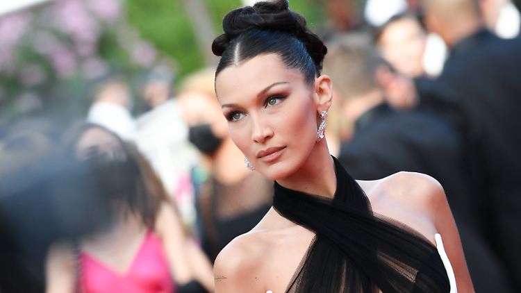 Vertreibt sich die Zeit momentan in Cannes: Bella Hadid.