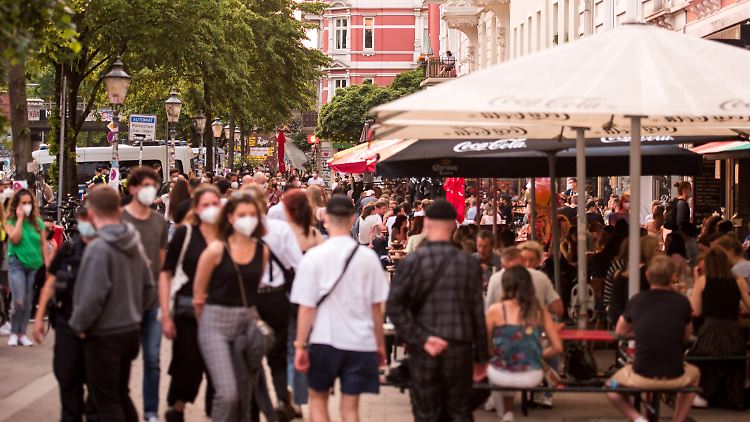 Etwa 35 Millionen Menschen in Deutschland sind bislang vollständig geimpft.