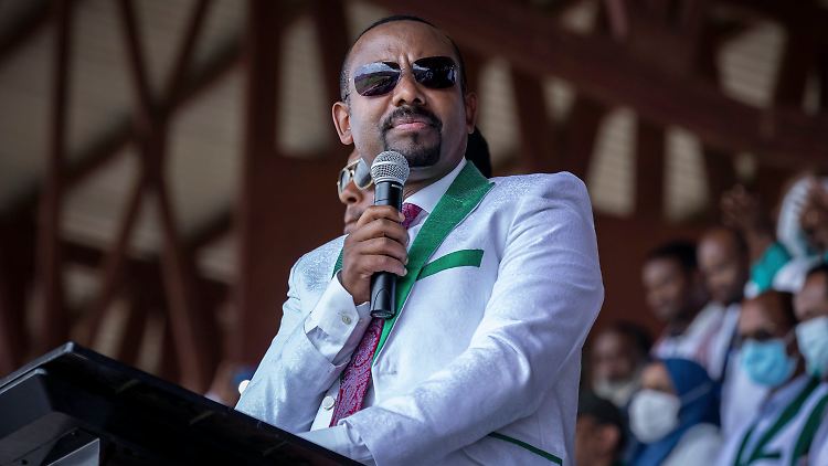 Abiy Ahmed hatte 2018 eine Demokratisierung versprochen und 2019 den Friedensnobelpreis bekommen.