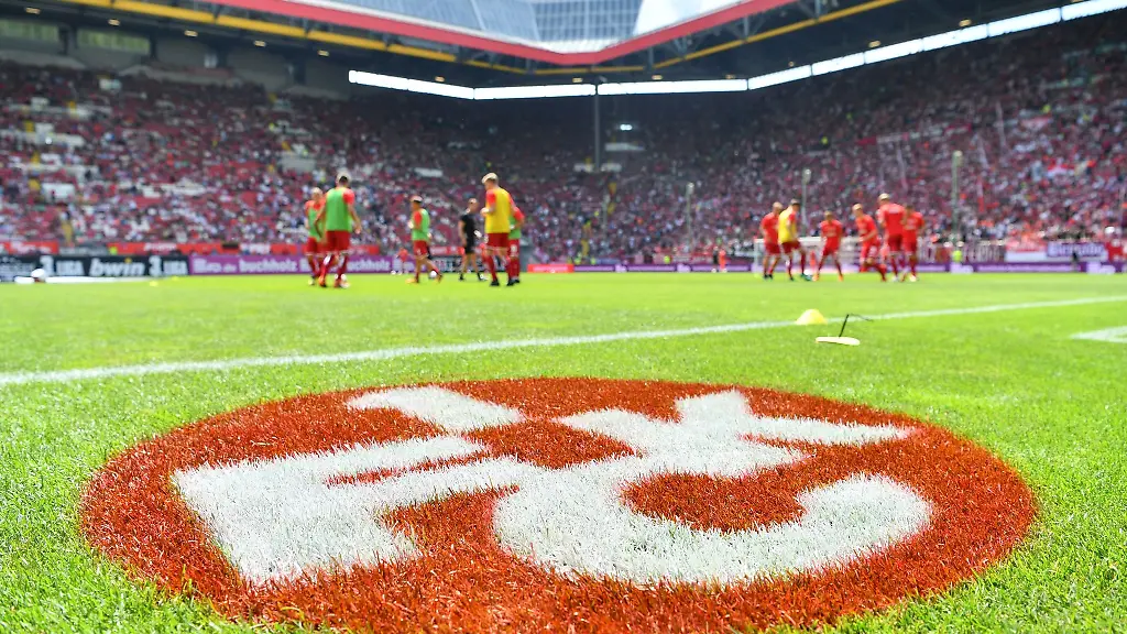 Der-1-FC-Kaiserslautern-bereitet-sich-in-einem-Trainingslager-in-Malta-auf-die-Zweitliga-Rueckrunde-vor