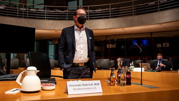 CSU-Landesgruppenchef Alexander Dobrindt sagte auch vor dem Maut-Untersuchungsausschuss aus.