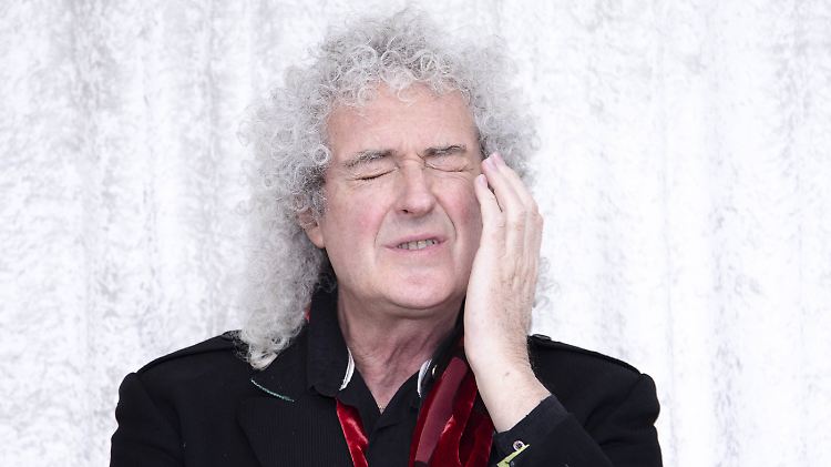 Rettete seine Sachen vor dem Feuer - und verlor sie ans Wasser: Brian May.