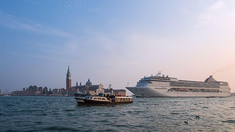 Erst seit Kurzem legen wieder große Kreuzfahrtschiffe aus Venedig ab. 
