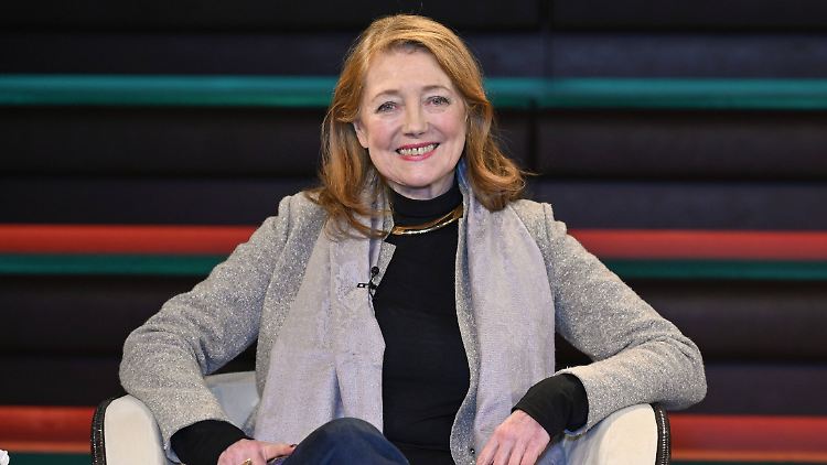 Die Virologin Helga Rübsamen-Schaeff propagiert seit einiger Zeit Alternativen und Ergänzungen zur Corona-Impfung.