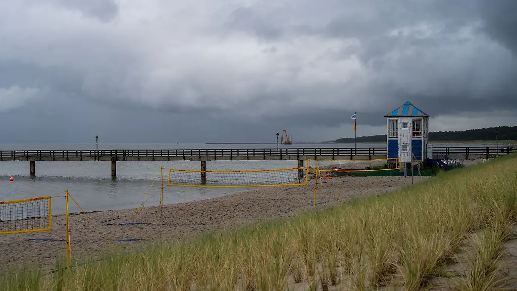 Heute-bleibt-es-bewoelkt-und-grau-in-Mecklenburg-Vorpommern-Symbolbild