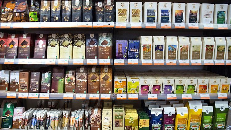Der Anteil von Fair-Trade-Ware am Gesamtmarkt bleibt niedrig. Bei Lebensmitteln wird er auf ein Prozent geschätzt.