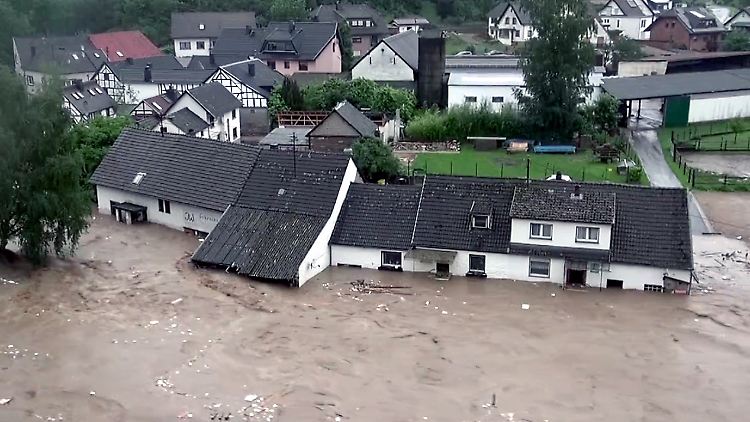 Ahrweiler stand zu großen Teilen unter Wasser.