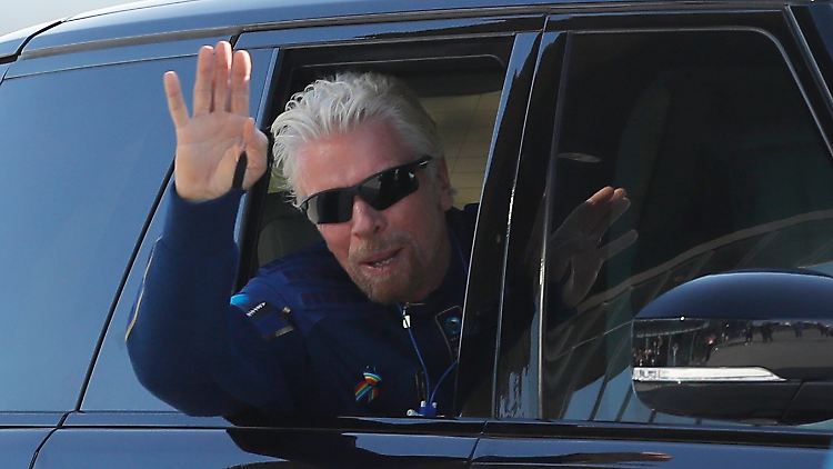 Der britische Milliardär Richard Branson darf sich Weltraum-Tourist nennen.