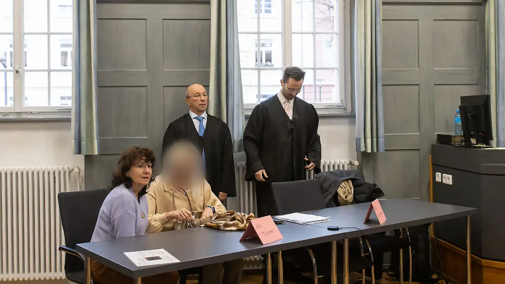 Die-Verteidigung-geht-nach-dem-Urteil-gegen-eine-Steuerfrau-in-Berufung