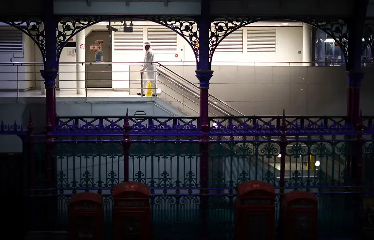 2021-11-23T082705Z-643725858-RC2HXQ9NP6GI-RTRMADP-3-BRITAIN-MEAT