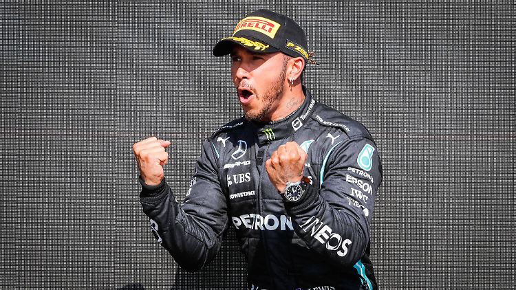 Will sich "nicht entschuldigen": Lewis Hamilton nach seinem Sieg beim Grand Prix von Großbritannien.