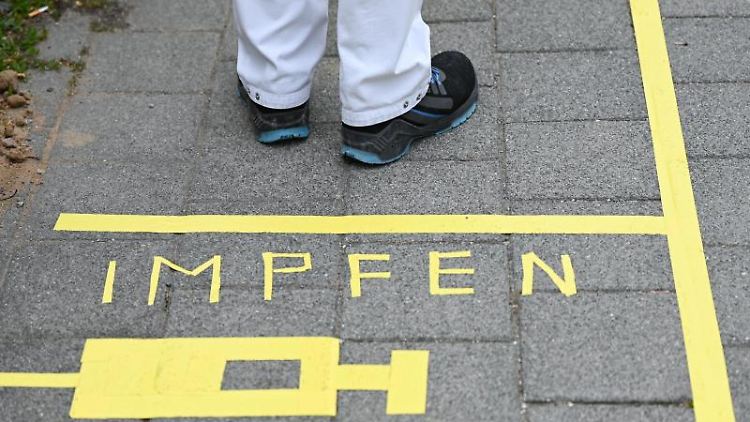 Die Gesundheitsminister einigten sich darauf, dass die Länder ab dem 16. August nur noch die Menge an Impfstoff erhalten, die sie in der Vorwoche bestellt haben.