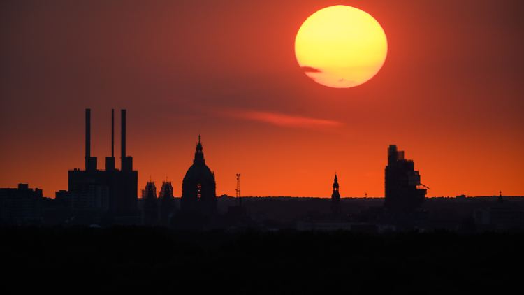 Laut der Umfrage von Ifo und Immowelt ist in Hannover mit 16,5 Prozent der Wegzugswunsch im Städtevergleich am stärksten.