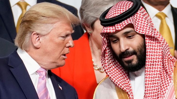 Donald Trump im Gespräch mit Saudi-Arabiens Kronprinz Mohammed bin Salman, im Jahr 2019.
