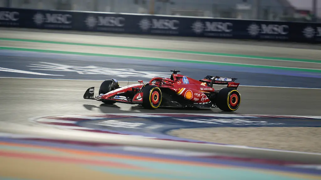 98e553e966a12eb79bbb204f7b0d0804