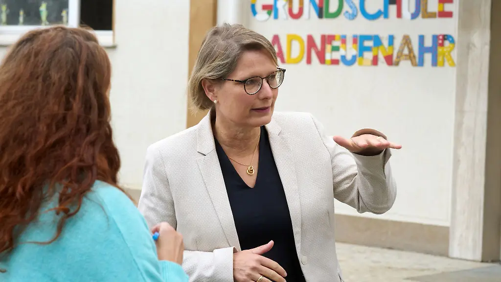 Bildungsministerin-Hubig-steht-hinter-dem-Ausbau-des-Ganztagsangebots
