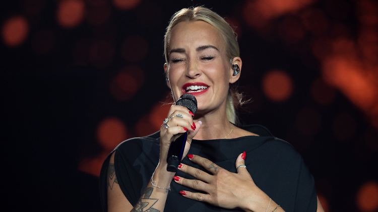 Der Popstar sorgt sich angesichts des Klimawandels vor weiteren Unwetter-Katastrophen.