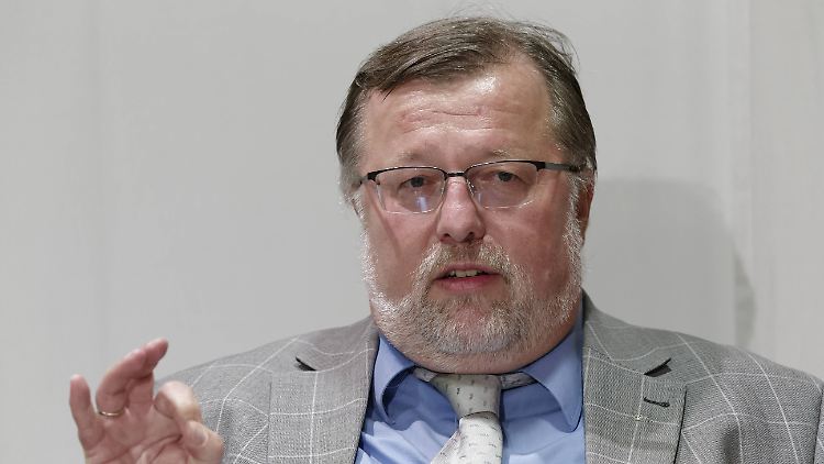 Der Präsident des Berufsverbandes der Kinder- und Jugendärzte, Thomas Fischbach: Es ist keineswegs so, dass Kinder nicht erkranken.