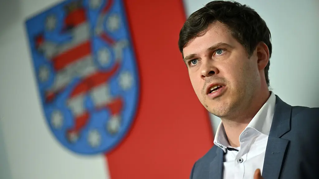 Fraktionschef-Liebscher-wuenscht-sich-fuer-seine-SPD-das-Sozial-und-das-Bildungsministerium