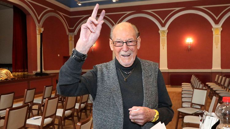 Köfer galt als ältester aktiver Schauspieler.