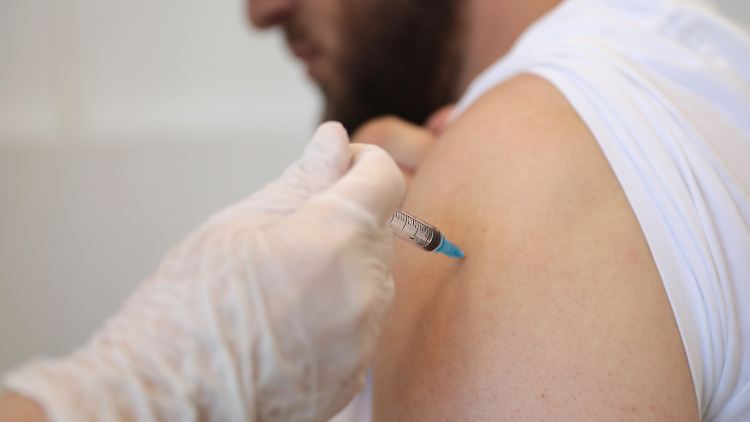 Vom öffentlichen Leben ausgeschlossen werden will in Frankreich niemand.