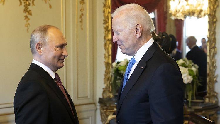 Im Juni waren US-Präsident Joe Biden (rechts) und der russische Präsident Wladimir Putin nach Genf zu einem Gipfeltreffen gereist.
