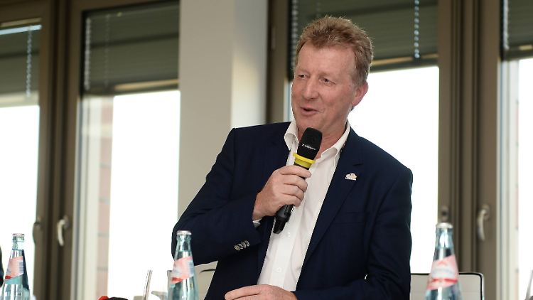 Muss nach dem Rassismus-Eklat nun doch Olympia verlassen: Patrick Moster. 