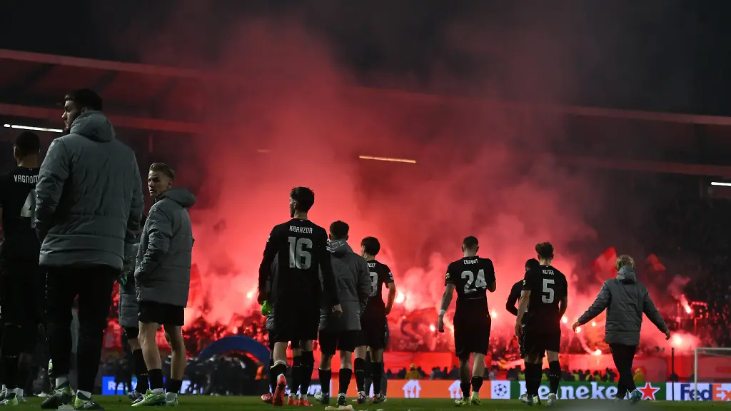 3312647ec72bf7edf43eb1d461473593