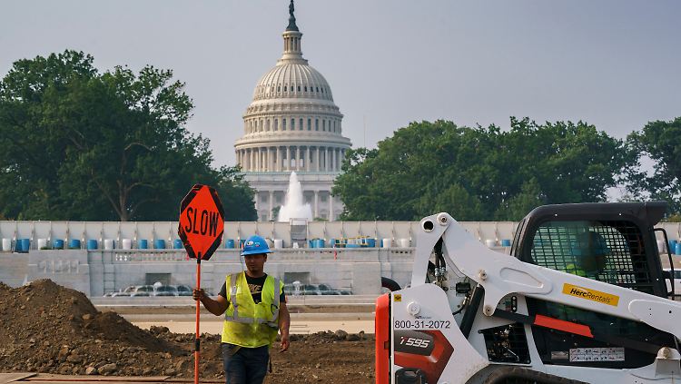 Bauarbeiten in der Nähe des US-Kapitols. Der Senat will 550 Milliarden Dollar für Infrastrurkturinvestitionen locker machen.