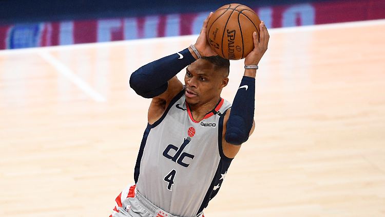 Bald-Laker: Russell Westbrook.