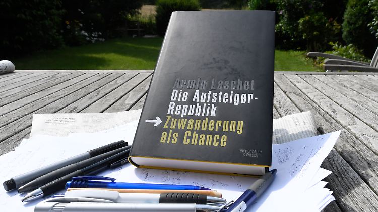 Laschets Buch war 2009 erschienen. 