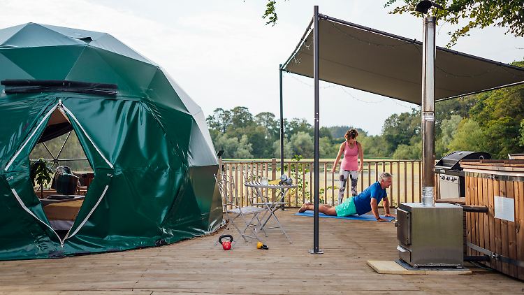 Mit den richtigen Utensilien wird Camping zum Glamping.
