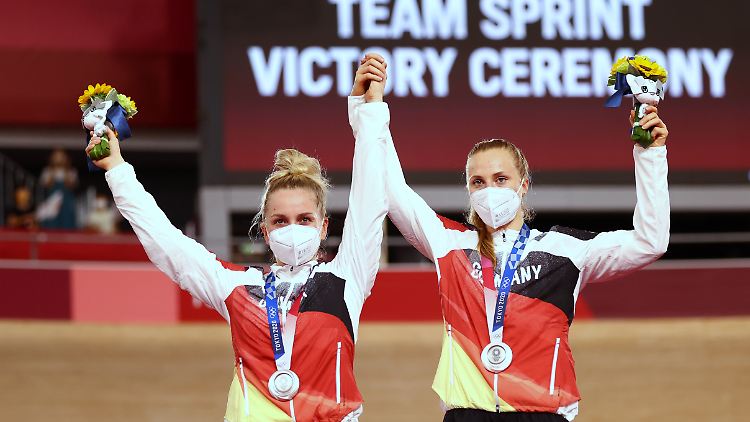 Emma Hinze und Lea-Sophie Friedrich sind bei Olympia erfolgreich.