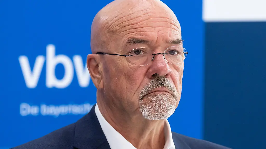 vbw-Praesident-Wolfram-Hatz-erwartet-einen-beschleunigten-Arbeitsplatzabbau