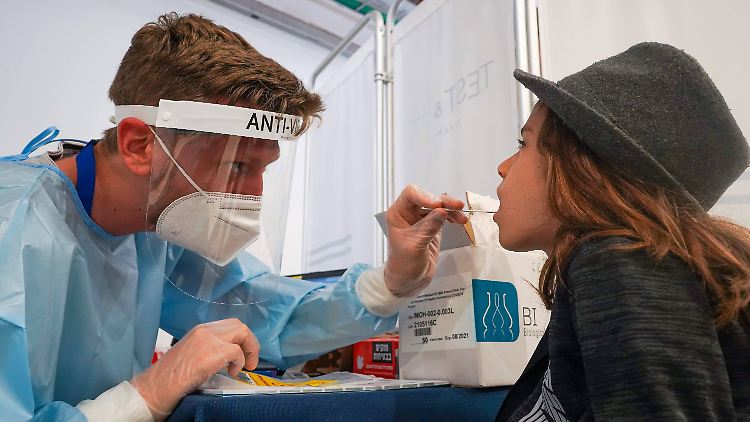 Auch Kinder unter zwölf Jahren sollen in Israel verstärkt getestet werden.
