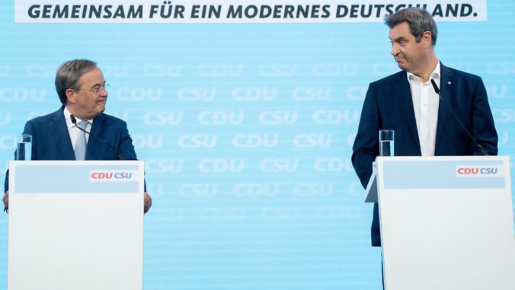 24 Prozent der Wähler aller anderen Parteien geben an, sie würden die Union wählen, wenn Söder und nicht Laschet Kandidat der Union wäre. 