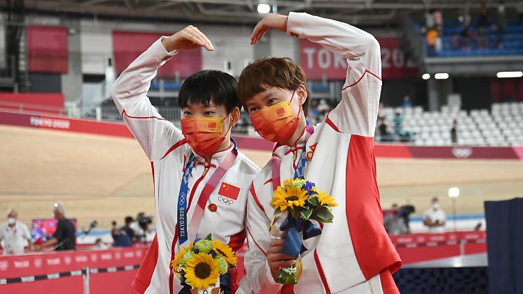 Bao Shanju und Zhong Tianshi begeisterten die Regierung in China nicht nur sportlich.