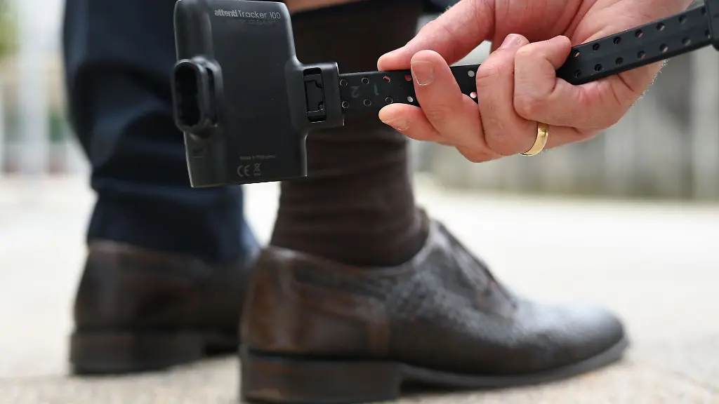 Hessen-moechte-den-Einsatz-elektronischer-Fussfesseln-ausweiten