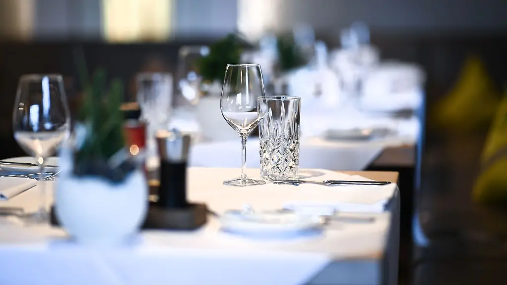 Von-Januar-bis-September-ist-der-Umsatz-im-Suedwest-Gastgewerbe-gesunken