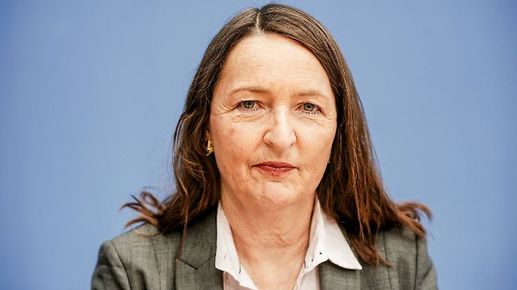 Sigrid Graumann, Rektorin der Evangelischen Hochschule Rheinland-Westfalen-Lippe, ist die Sprecherin der Pandemie-Arbeitsgruppe des Deutschen Ethikrates. 